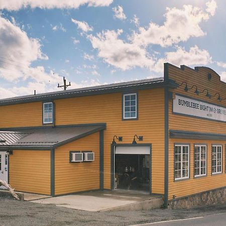 Bumblebee Bight Inn Pilley's Island Extérieur photo